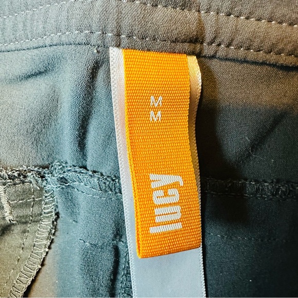 Lucy Activewear Women’s Shorts Size Medium - Picture 5 of 5